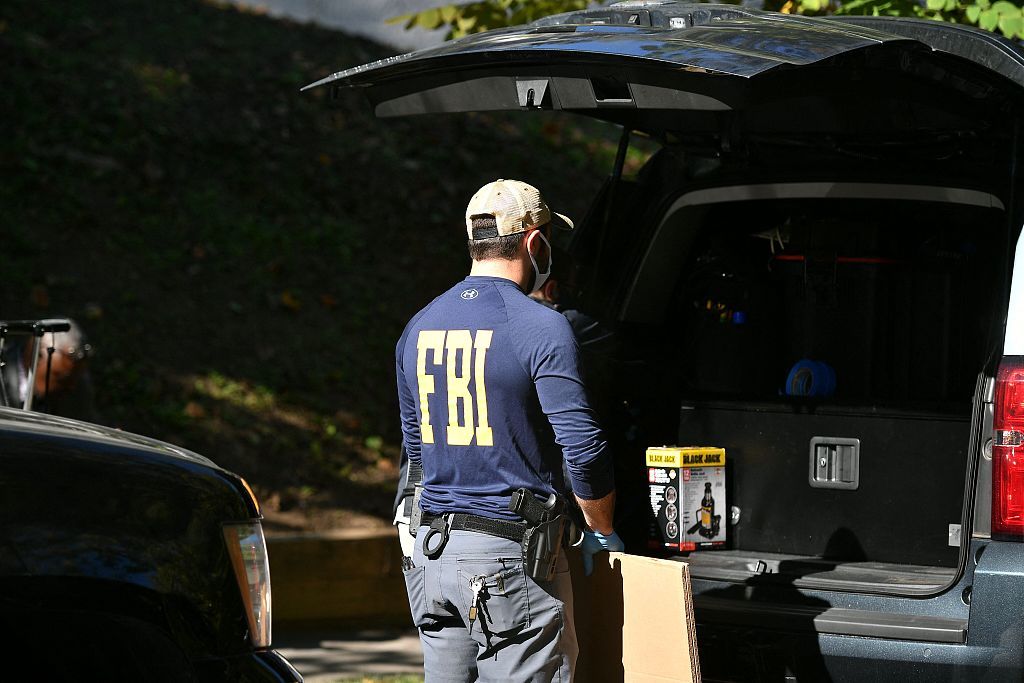 U.S. FBI exposes scandal, 6 agents investigated for whoring and drug trafficking overseas