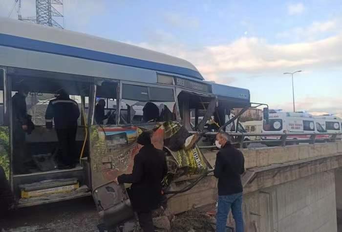 A Turkish bus hit the guardrail of the viaduct, injuring more than 20 people