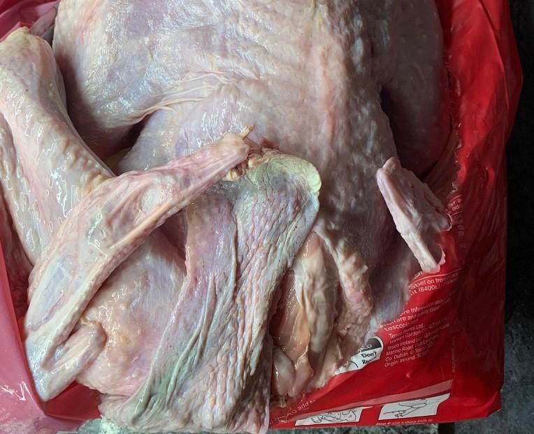 Many supermarkets in the UK sell spoiled turkeys, which rotten and stinky, and even have green mold spots.