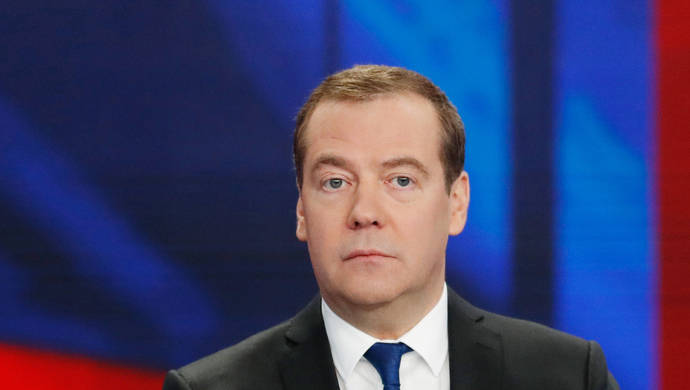 Which US presidential candidate do you prefer? Medvedev: It is important not to name "dementia patients" 